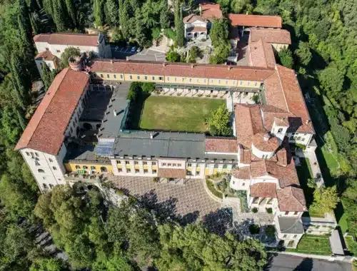 accademia symposium
