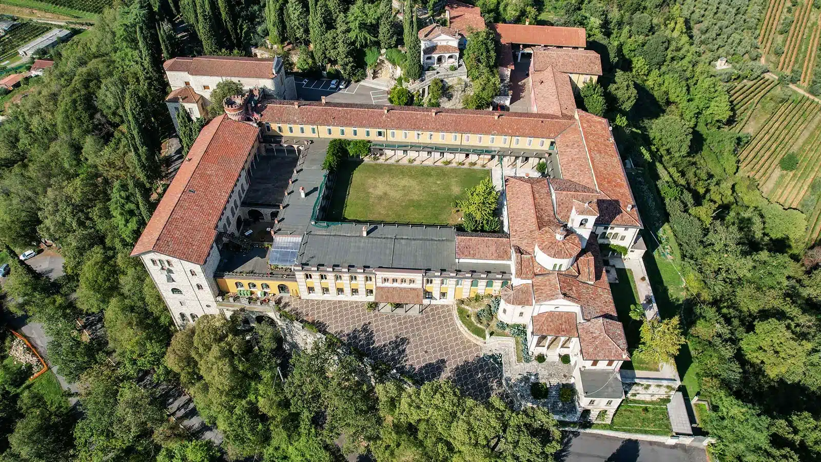 accademia symposium