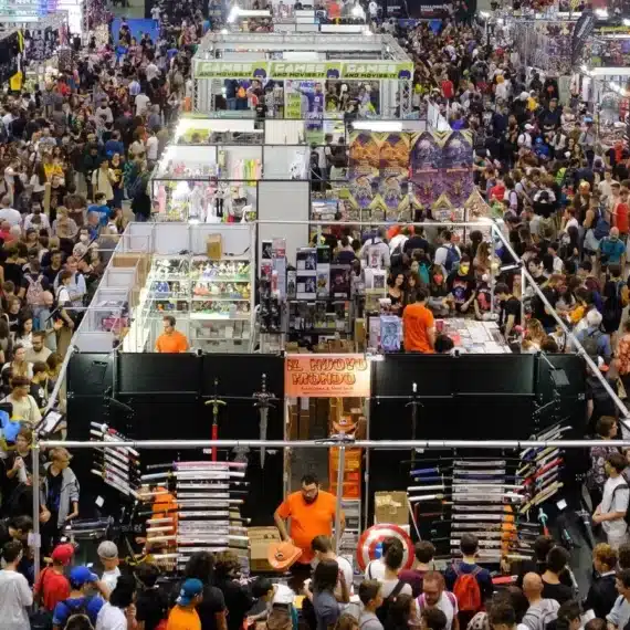romics 2026